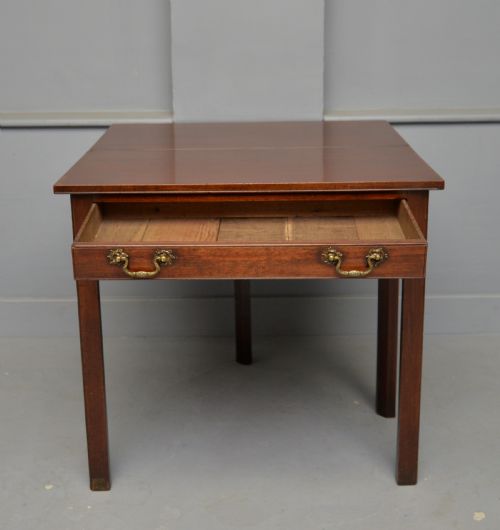 ELEGANT GEORGIAN MAHOGANY TEA SIDE TABLE - ADDITIONAL PHOTO 5