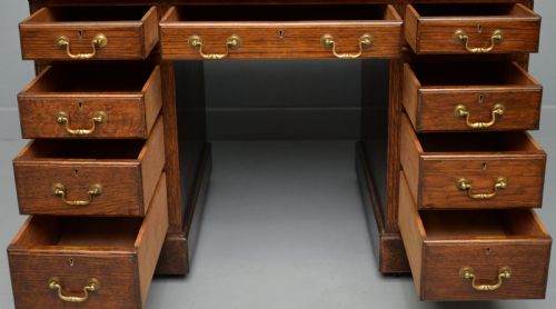 VICTORIAN SOLID OAK LEATHER TOP PEDESTAL WRITING DESK - ADDITIONAL PHOTO 3