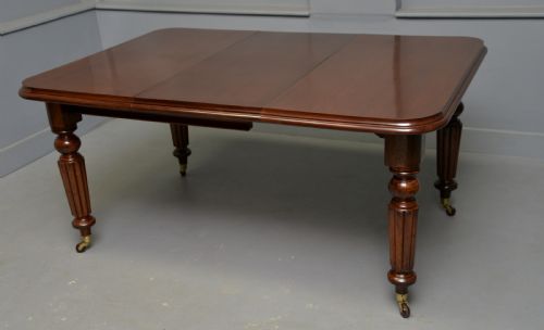 VICTORIAN MAHOGANY EXTENDING DINING TABLE - ADDITIONAL PHOTO 11