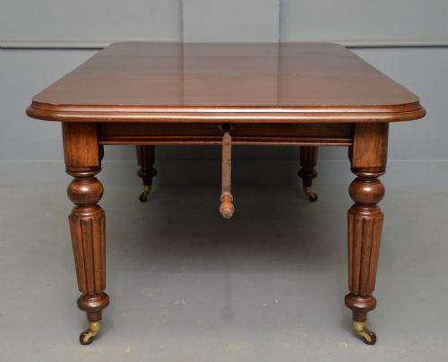 VICTORIAN MAHOGANY EXTENDING DINING TABLE - ADDITIONAL PHOTO 13
