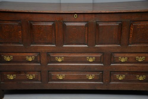 MAGNIFICENT LARGE 18TH CENTURY GEORGIAN OAK MULE CHEST - ADDITIONAL PHOTO 8