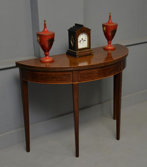 GEORGIAN GEORGE III DEMI LUNE MAHOGANY SIDE TABLE TEA TABLE - ADDITIONAL PHOTO 2