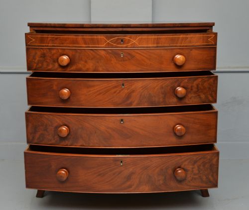 REGENCY FLAME MAHOGANY BOWFRONT CHEST OF DRAWERS - ADDITIONAL PHOTO 4