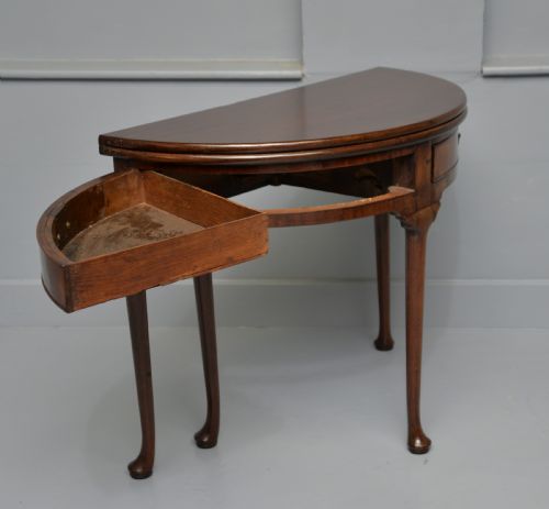 RARE GEORGE II MAHOGANY SWING DRAWER DEMILUNE TEA TABLE SIDE TABLE - ADDITIONAL PHOTO 10