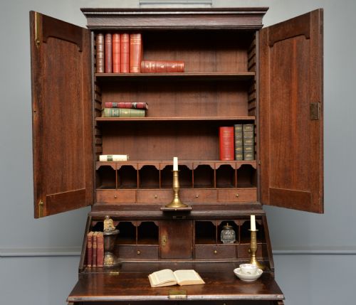 EARLY 18TH CENTURY SOLID OAK BUREAU BOOKCASE CABINET - ADDITIONAL PHOTO 5