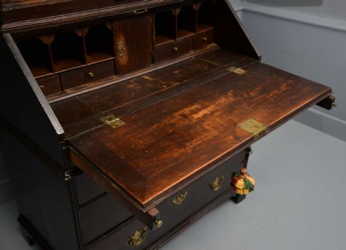 EARLY 18TH CENTURY SOLID OAK BUREAU BOOKCASE CABINET - ADDITIONAL PHOTO 11