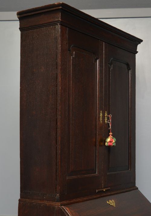 EARLY 18TH CENTURY SOLID OAK BUREAU BOOKCASE CABINET - ADDITIONAL PHOTO 21