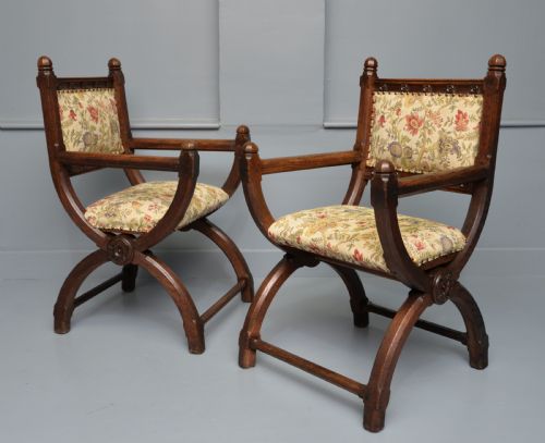 VICTORIAN GOTHIC REVIVAL PAIR OF OAK HALL CHAIRS - ADDITIONAL PHOTO 1