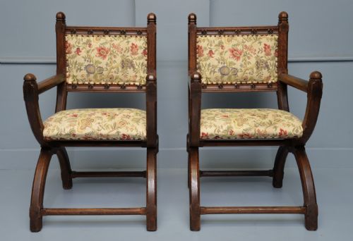 VICTORIAN GOTHIC REVIVAL PAIR OF OAK HALL CHAIRS - ADDITIONAL PHOTO 4