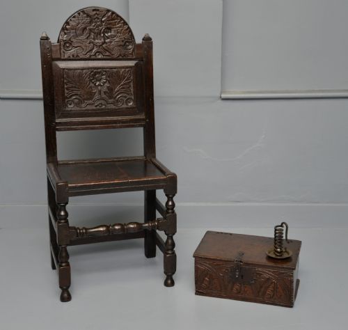17TH CENTURY CARVED OAK JOINT BACKSTOOL SIDE CHAIR - ADDITIONAL PHOTO 8