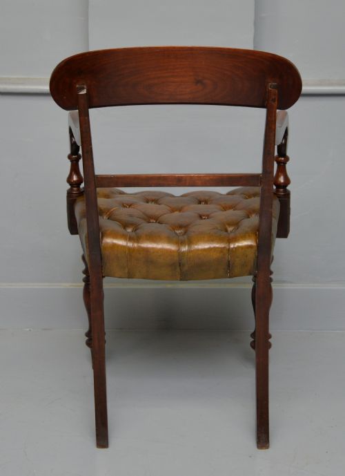 HANDSOME MID 19TH CENTURY MAHOGANY BUTTONED LEATHER DESK CHAIR - ADDITIONAL PHOTO 8