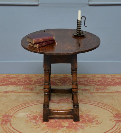 ANTIQUE 17TH CENTURY STYLE OAK DROPLEAF SIDE OCCASIONAL TABLE - ADDITIONAL PHOTO 1