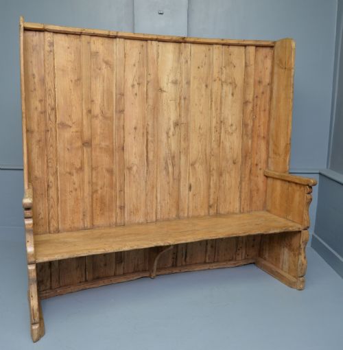 CHARMING 19TH CENTURY STRIPPED PINE SETTLE - ADDITIONAL PHOTO 11