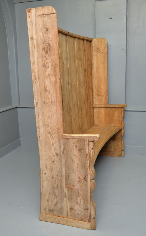 CHARMING 19TH CENTURY STRIPPED PINE SETTLE - ADDITIONAL PHOTO 12