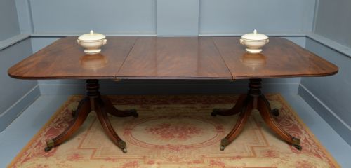 fig 2. George III Mahogany Twin Pedestal Extending Dining Table