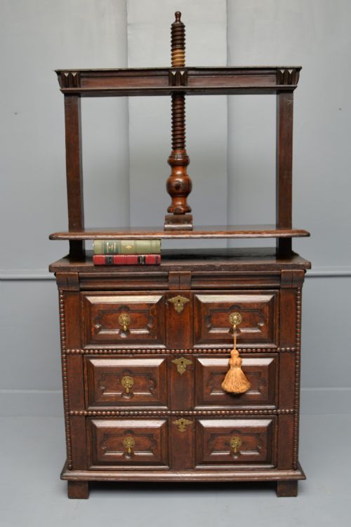 17TH CENTURY SMALL OAK CHEST OF DRAWERS WITH BOOK LINEN PRESS PROVENANCE - ADDITIONAL PHOTO 5