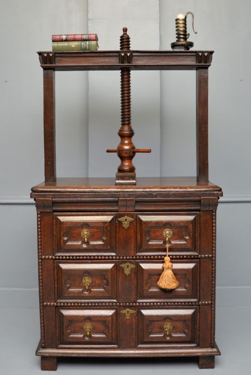 17TH CENTURY SMALL OAK CHEST OF DRAWERS WITH BOOK LINEN PRESS PROVENANCE - ADDITIONAL PHOTO 9