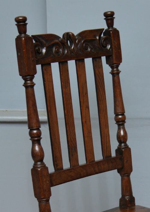 CHARMING 17TH CENTURY CARVED OAK SIDE CHAIR - ADDITIONAL PHOTO 7
