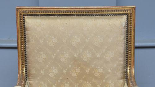 19TH CENTURY FRENCH LOUIS XVI STYLE GILTWOOD BERGERE CHAIR - ADDITIONAL PHOTO 5
