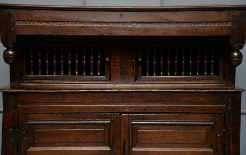 CHARMING SMALL 17TH CENTURY FOOD COURT CUPBOARD - ADDITIONAL PHOTO 6