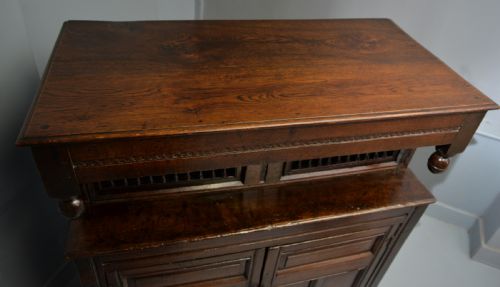 CHARMING SMALL 17TH CENTURY FOOD COURT CUPBOARD - ADDITIONAL PHOTO 20