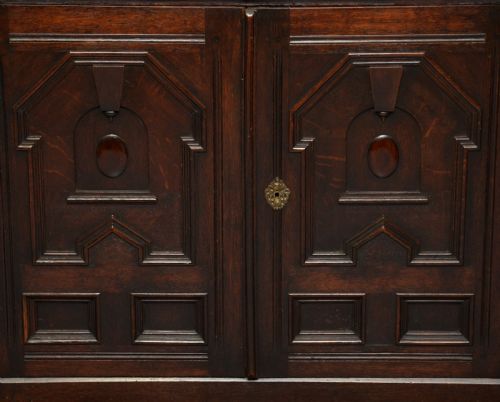 17TH CENTURY CHARLES II OAK CHEST OF DRAWERS ON LATER CUPBOARD - ADDITIONAL PHOTO 5