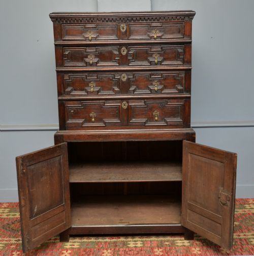 17TH CENTURY CHARLES II OAK CHEST OF DRAWERS ON LATER CUPBOARD - ADDITIONAL PHOTO 11