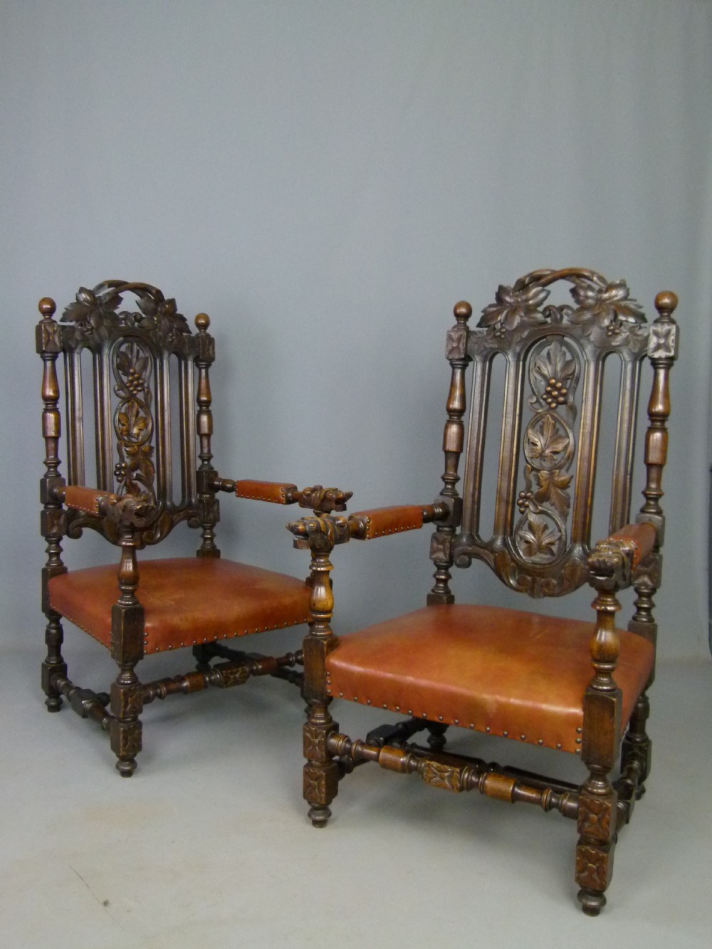 Imposing Pair Of Victorian Carved Oak Throne Chairs
 