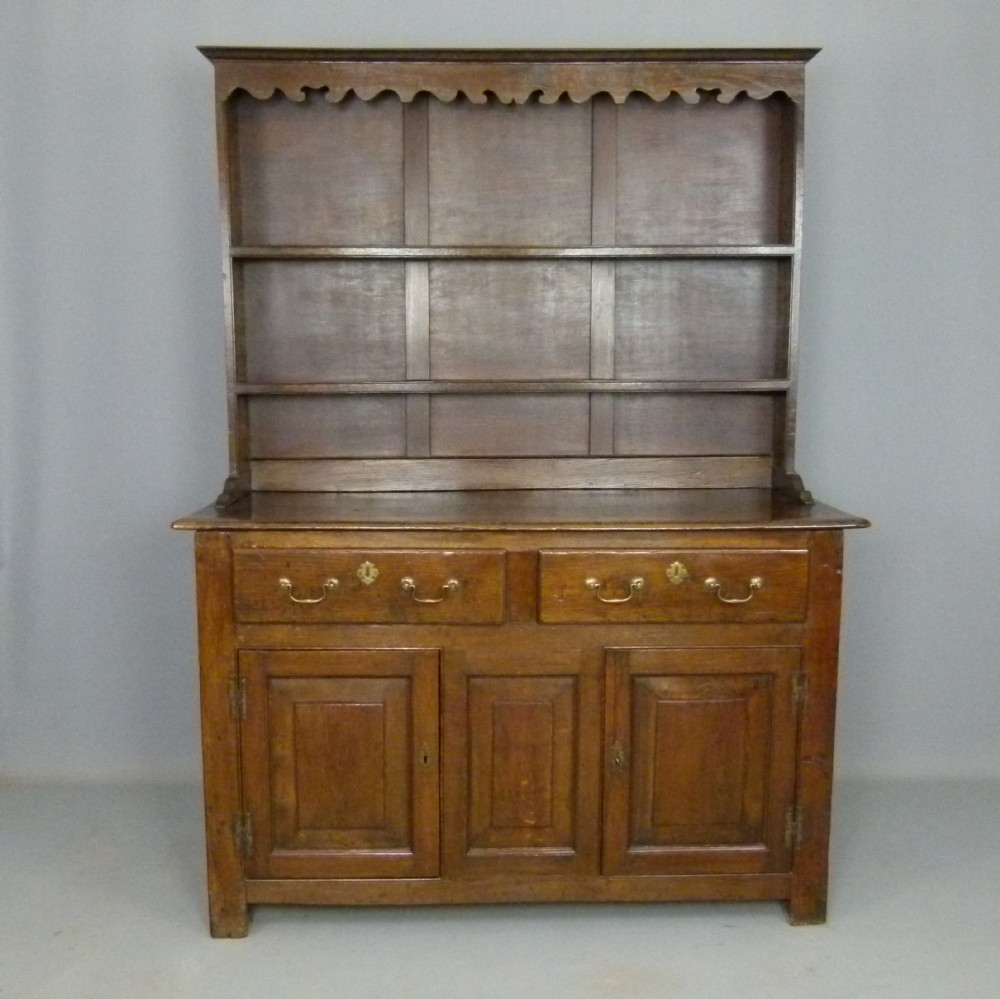  Charming Georgian Small Oak Dresser