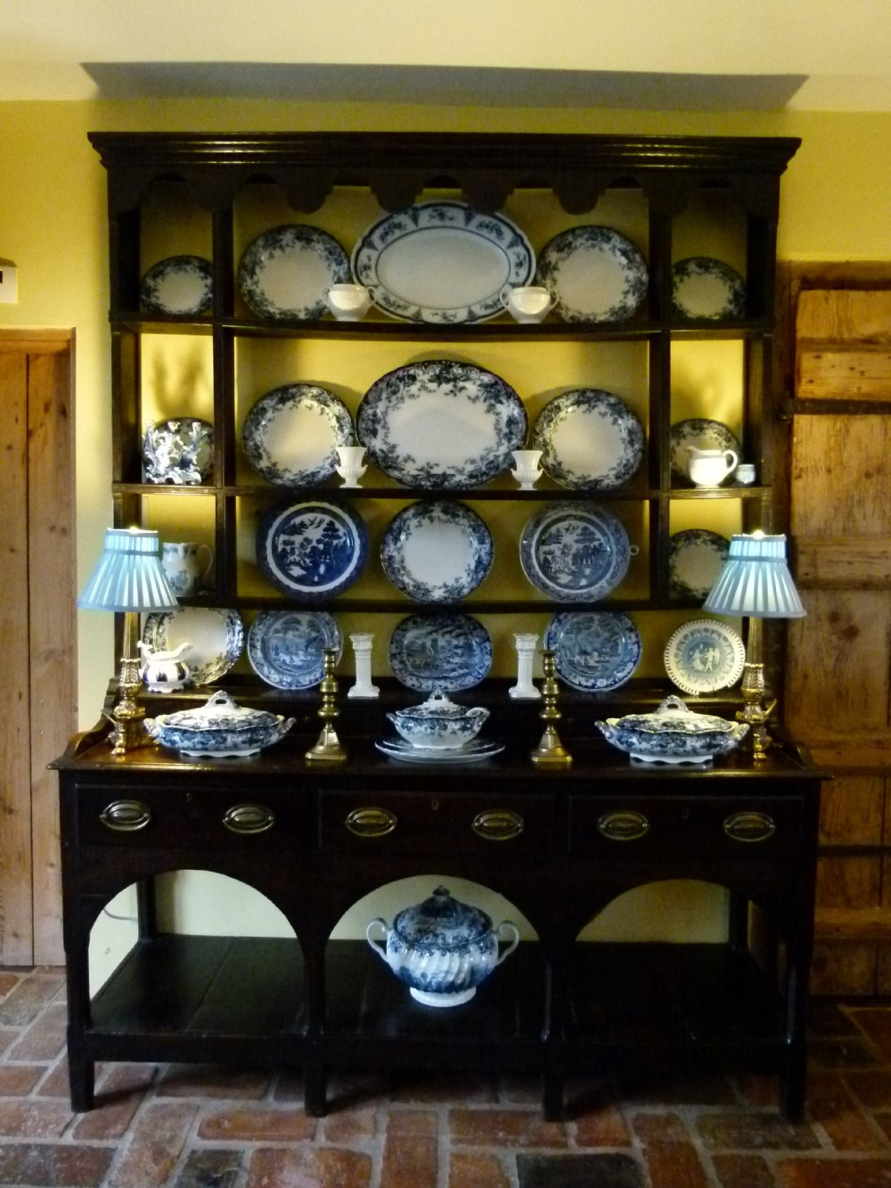 Georgian 18thc Pot Board Oak Dresser