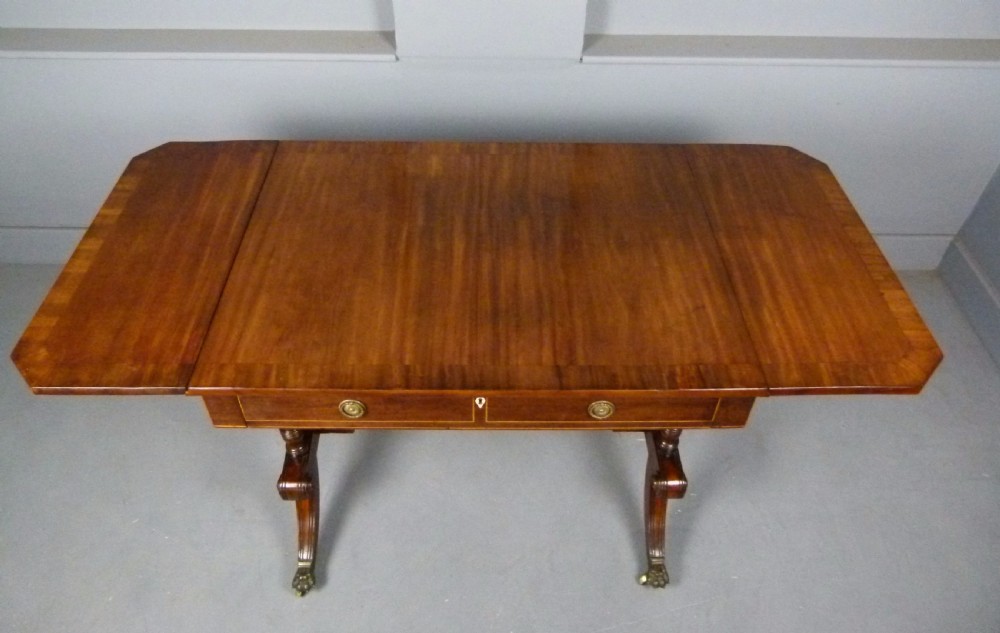 Elegant Regency Mahogany Pembroke Table  View XI