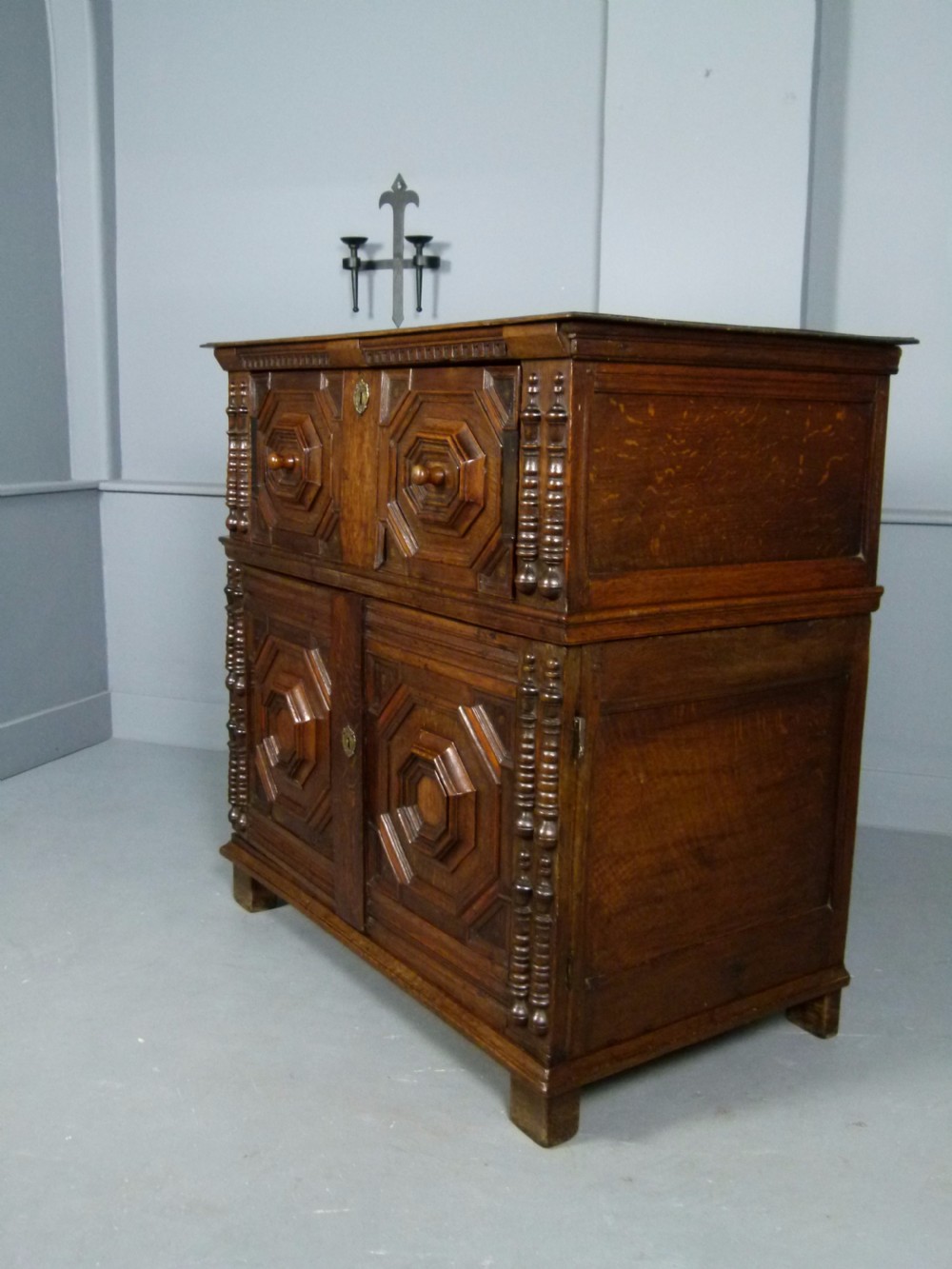 Rare 17th Century Jacobean Two Part Oak Chest Of Drawers View XIII