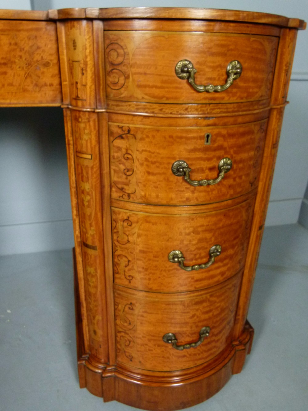 Stunning Edwardian Art Nouveau Satinwood Pedestal Desk View IV