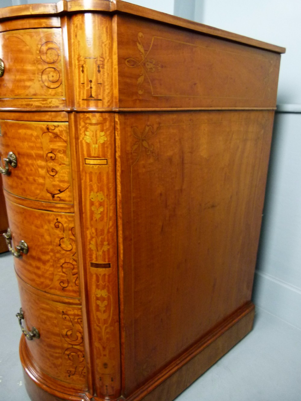 Stunning Edwardian Art Nouveau Satinwood Pedestal Desk View XXII