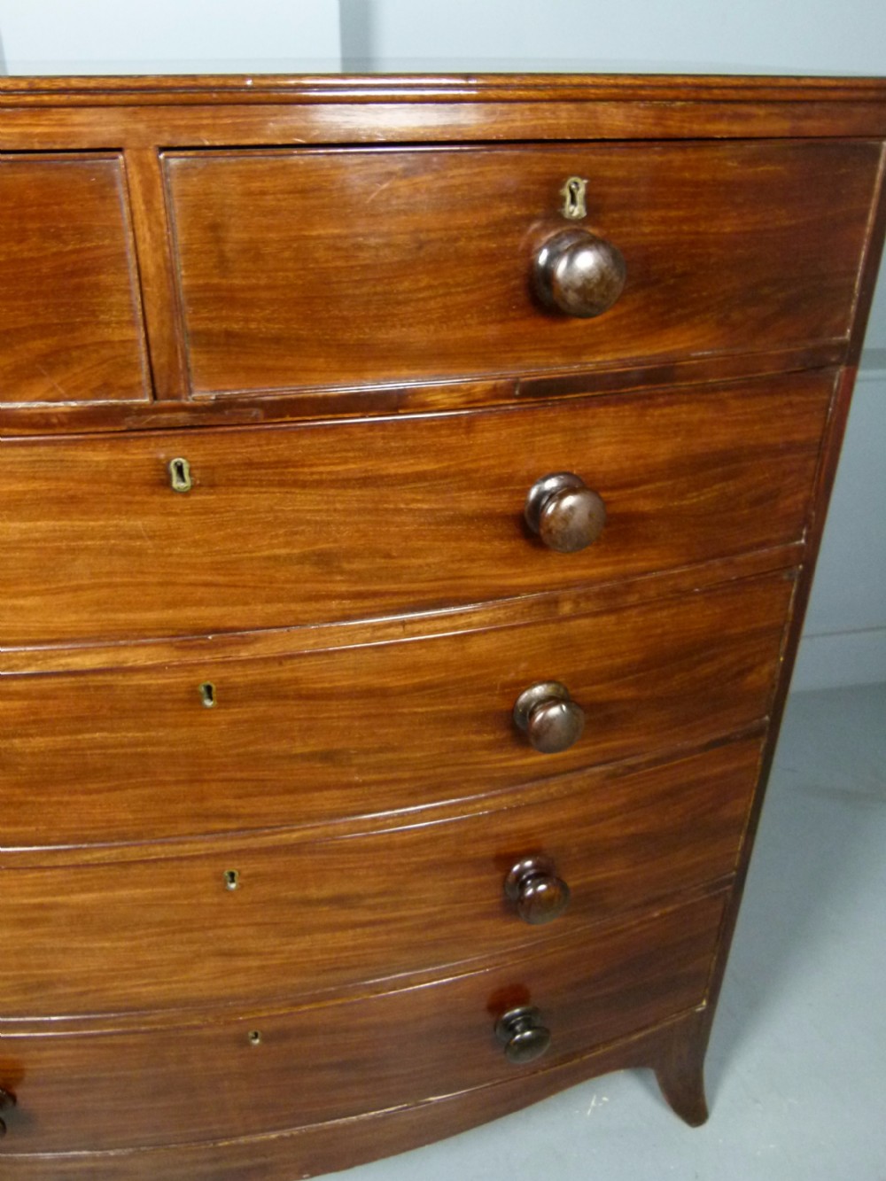 Early Victorian Mahogany Bow-Front Chest Of Drawers View VI