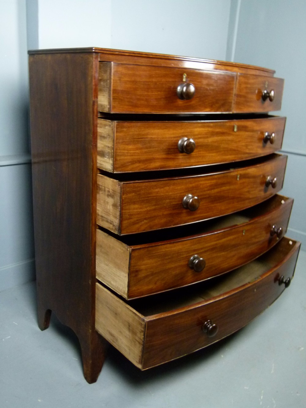 Early Victorian Mahogany Bow-Front Chest Of Drawers View IX