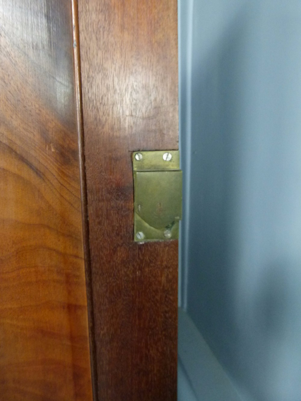 William IV Mahogany Linen-Press c1830 View XVII