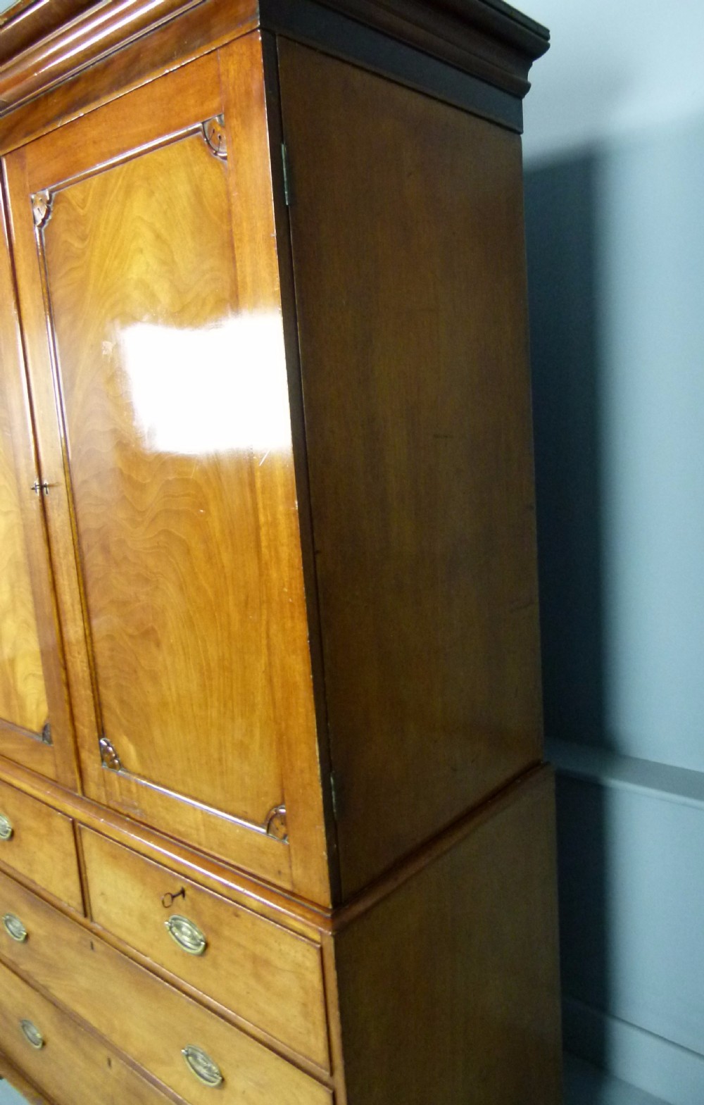 William IV Mahogany Linen-Press c1830 View XXI