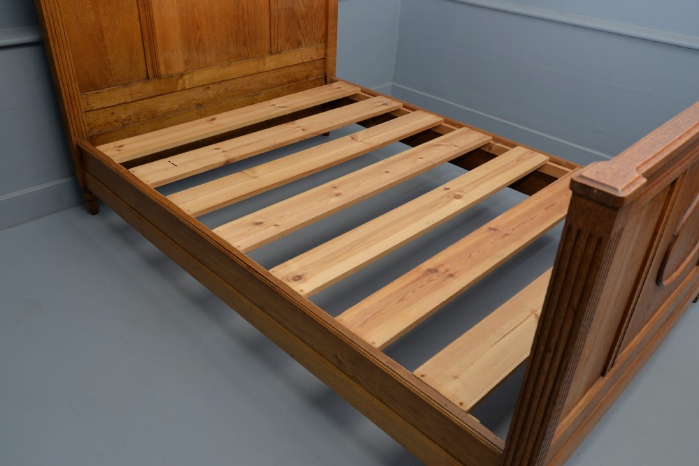 19th Century French Light Oak Double Bed View VIII