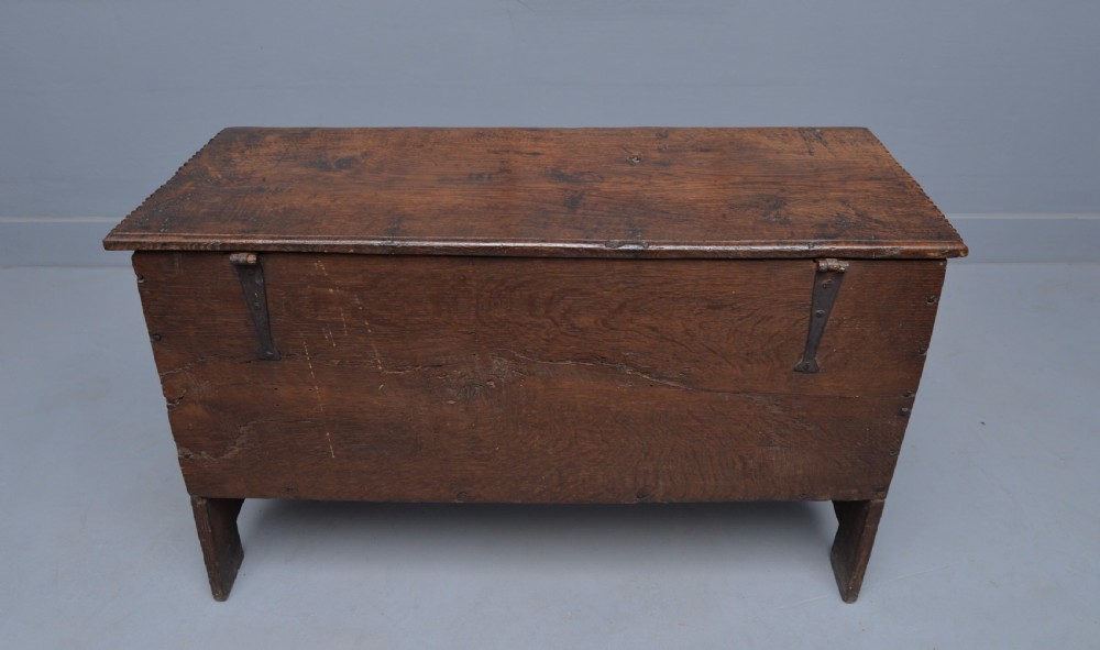 17th Century Oak Six Plank Coffer View XI