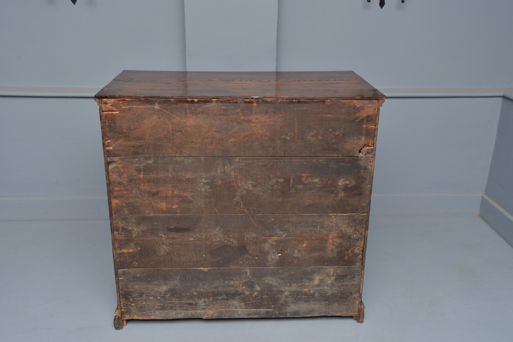 Charming Early 18th Century Oak Chest Of Drawers View IX