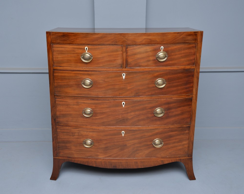 Elegant Regency Caddy-Top Bow-Front Mahogany Chest Of Drawers View III