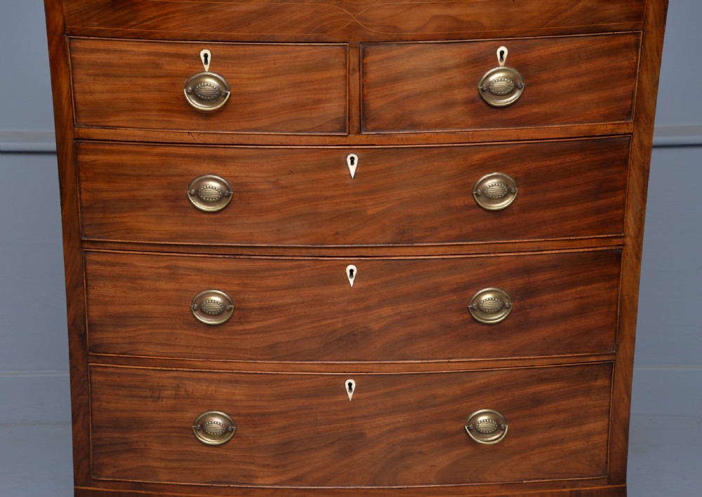 Elegant Regency Caddy-Top Bow-Front Mahogany Chest Of Drawers View IV