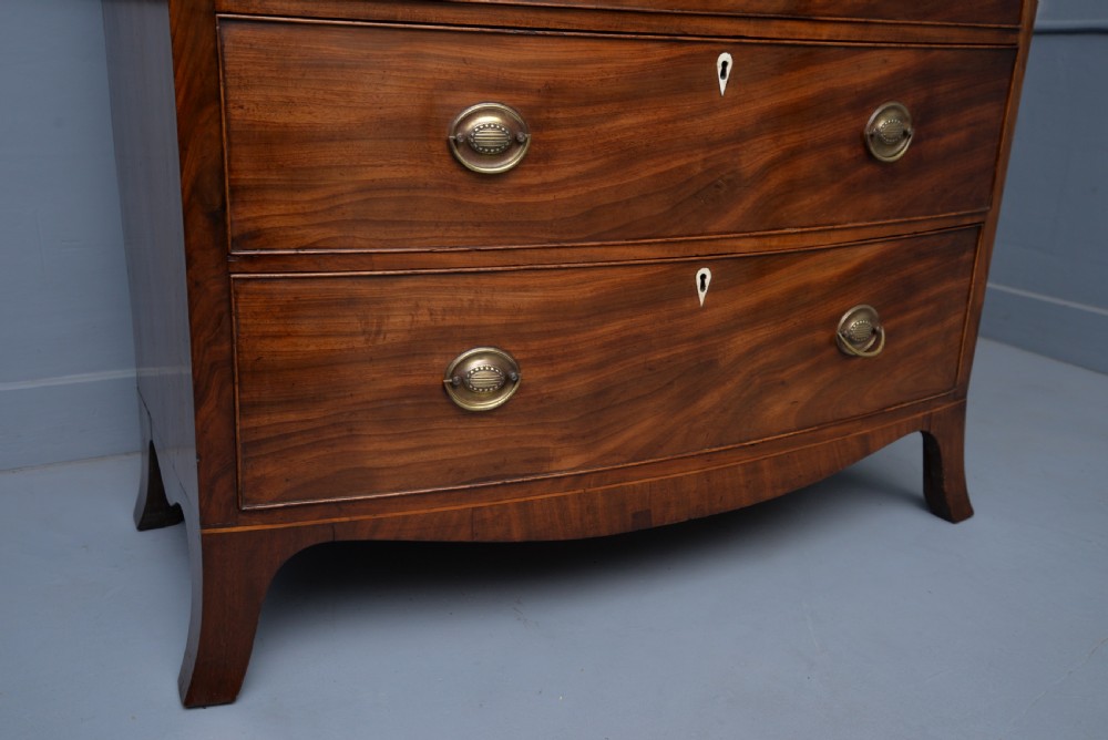 Elegant Regency Caddy-Top Bow-Front Mahogany Chest Of Drawers View IX