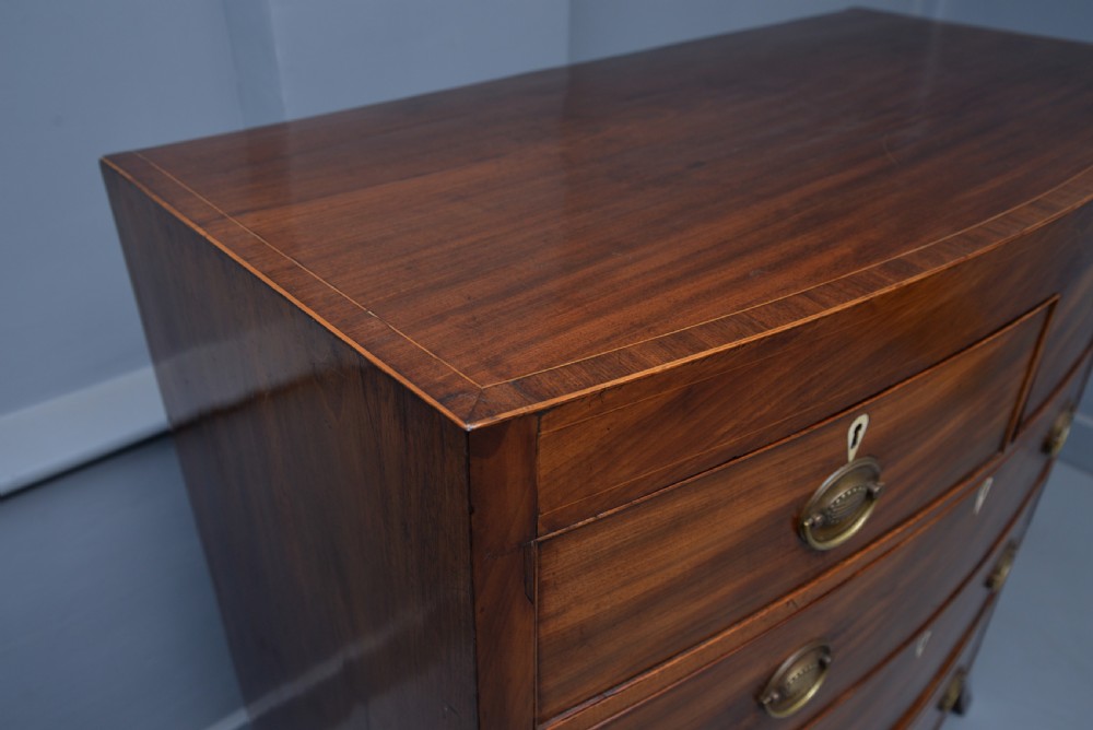 Elegant Regency Caddy-Top Bow-Front Mahogany Chest Of Drawers View XVIII