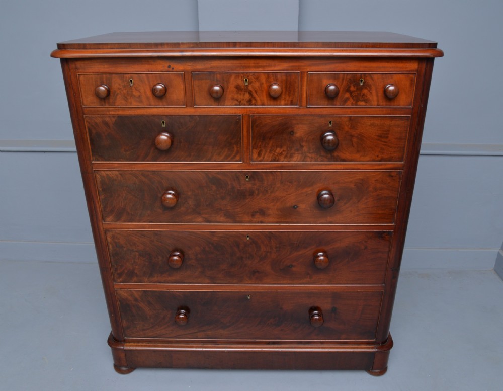 Large Handsome Victorian Mahogany Chest Of Drawers View III
