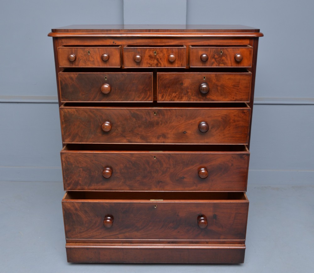 Large Handsome Victorian Mahogany Chest Of Drawers View IV
