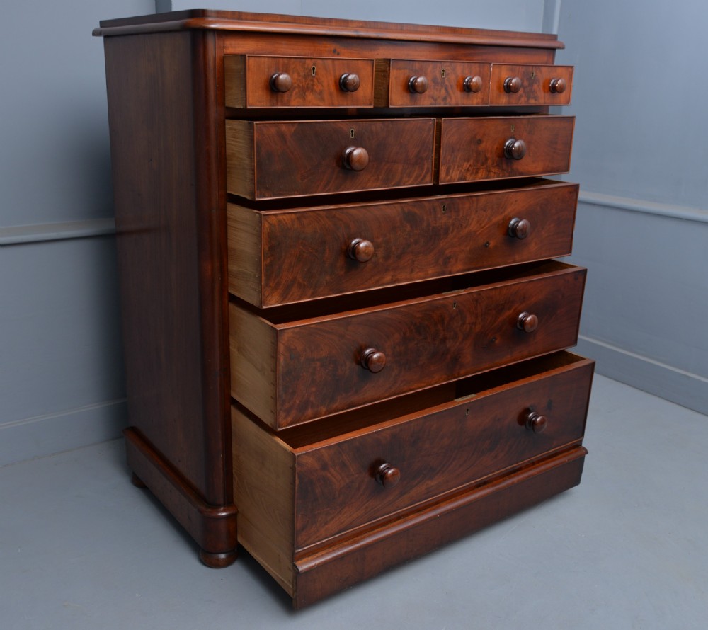 Large Handsome Victorian Mahogany Chest Of Drawers View V