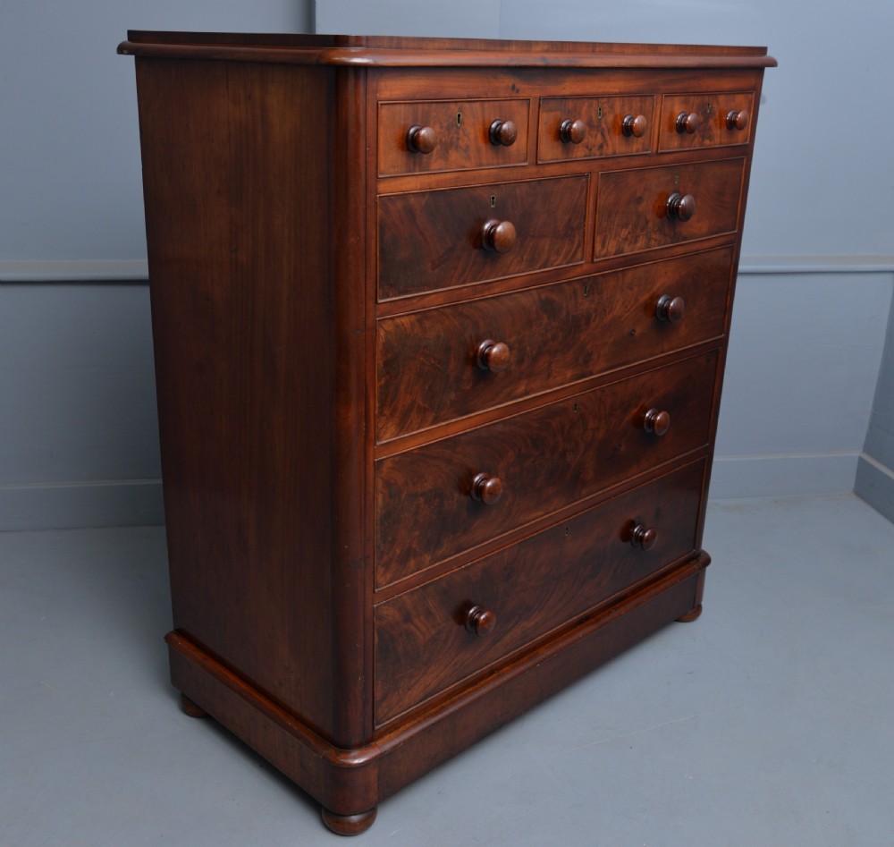 Large Handsome Victorian Mahogany Chest Of Drawers View VII
