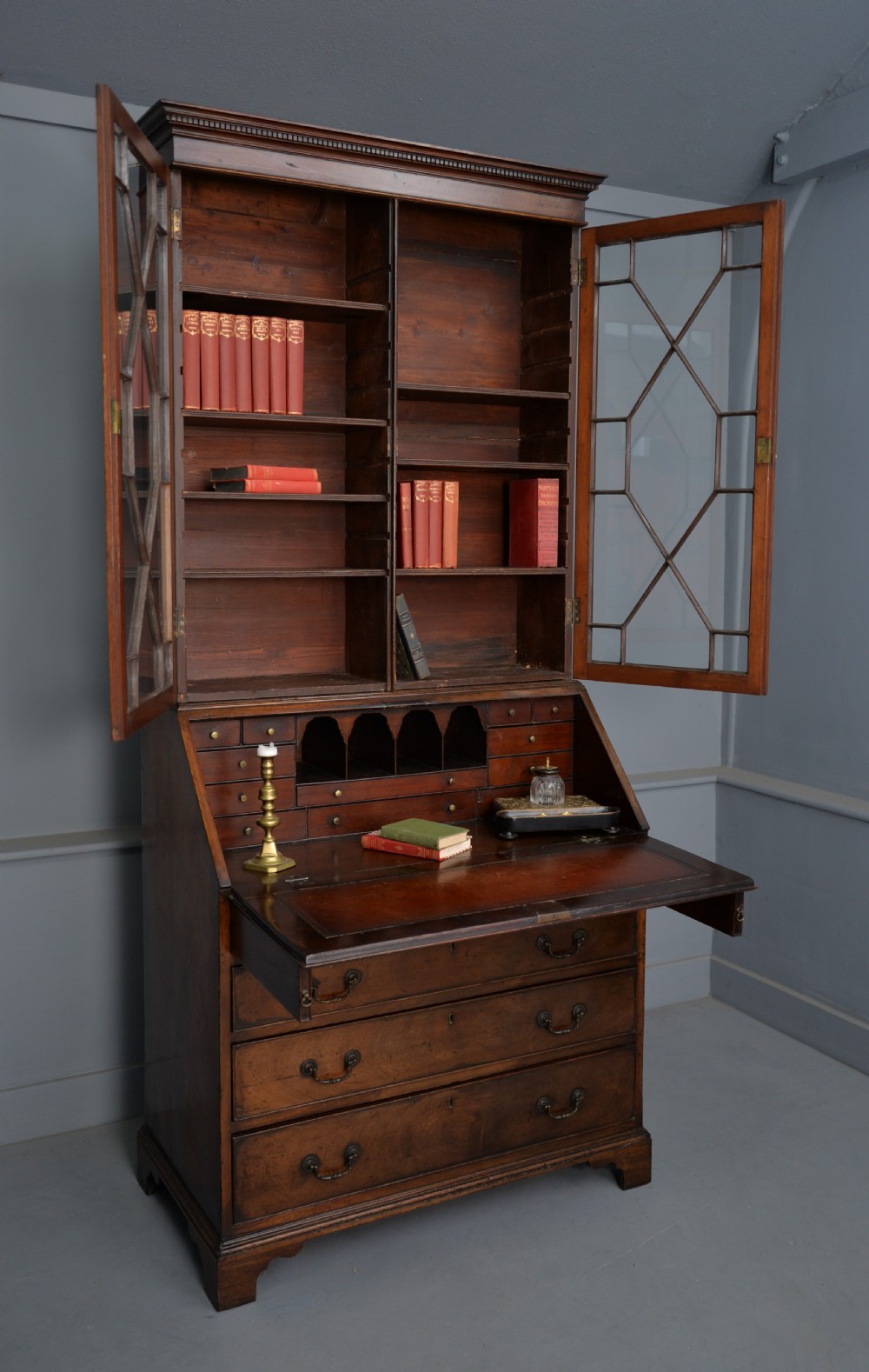 Superb George III Mahogany Bureau Bookcase